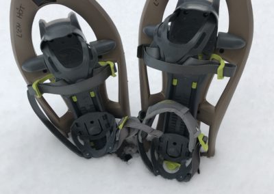 raquettes dans la neige